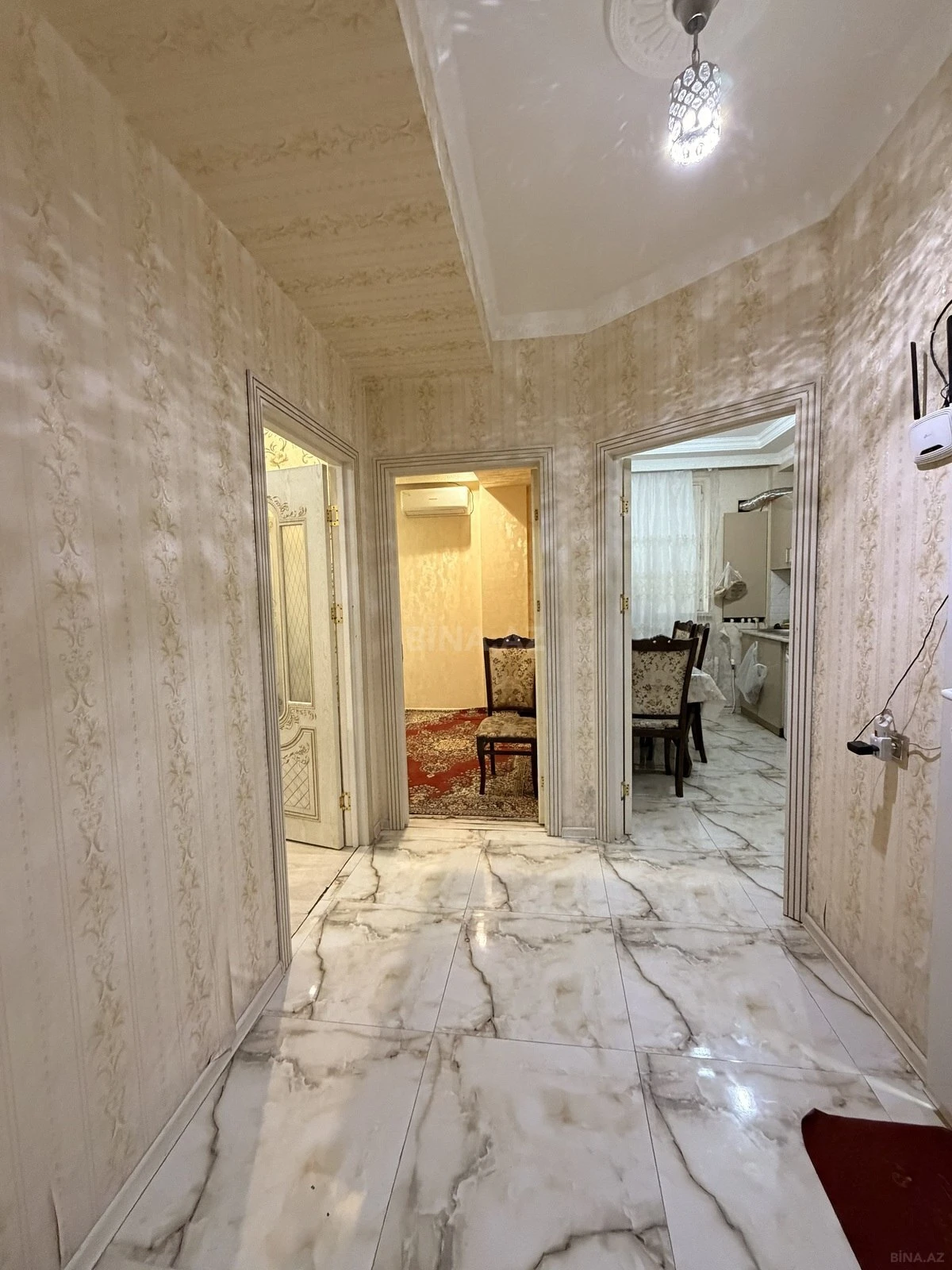 Satılır 2 otaqlı mənzil 53 m²