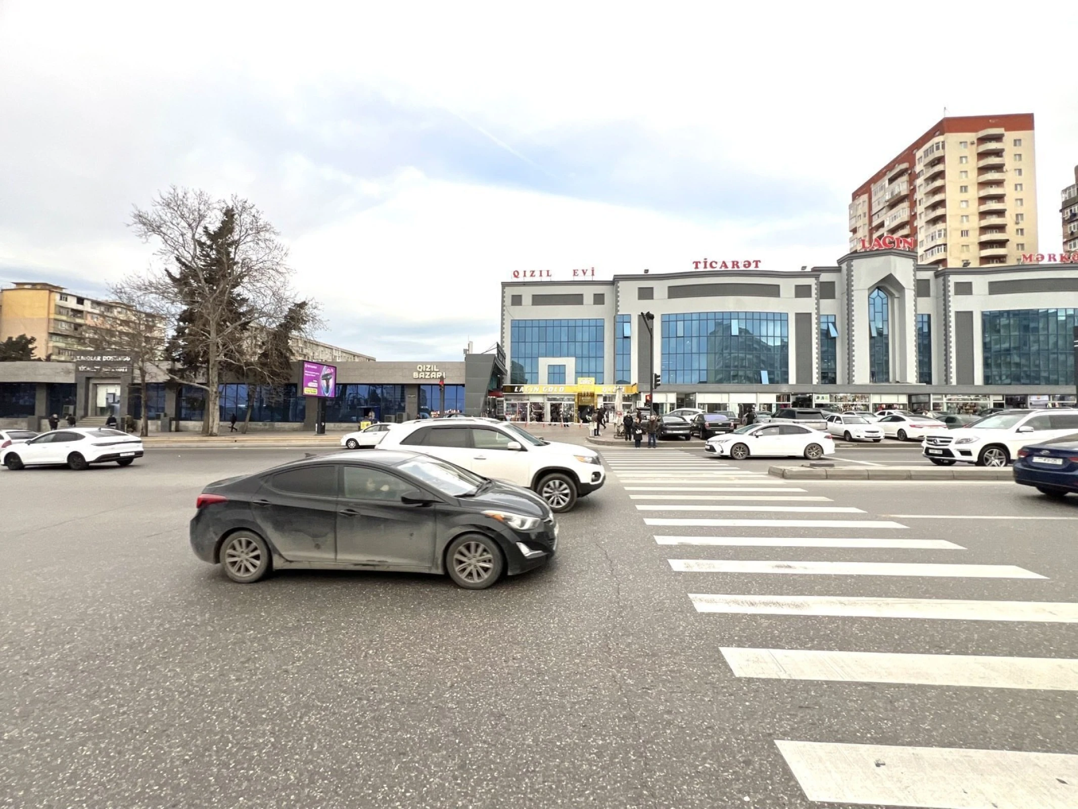 Kirayə verilir obyekt 35 m²