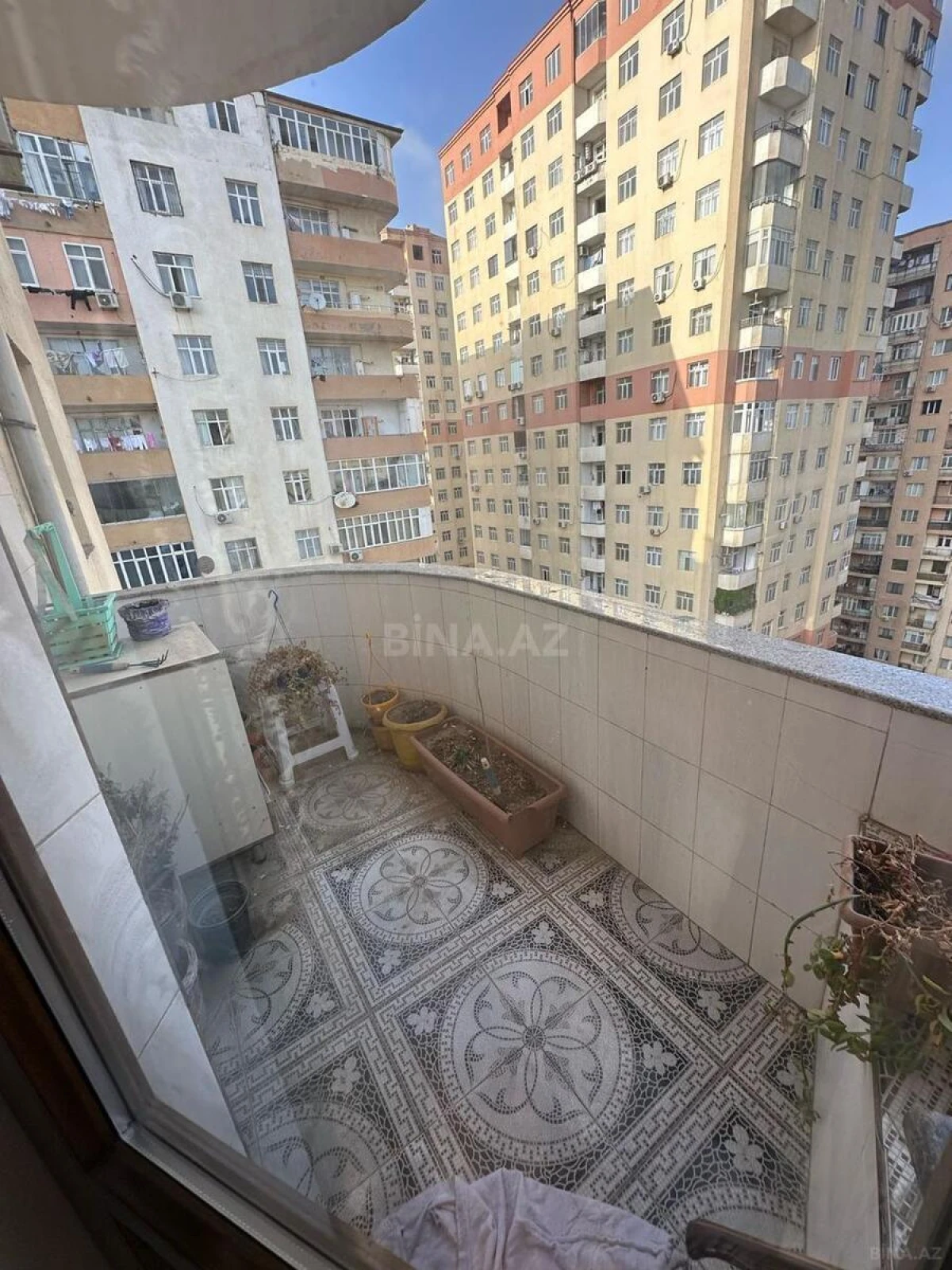 Satılır 3 otaqlı mənzil 130 m²