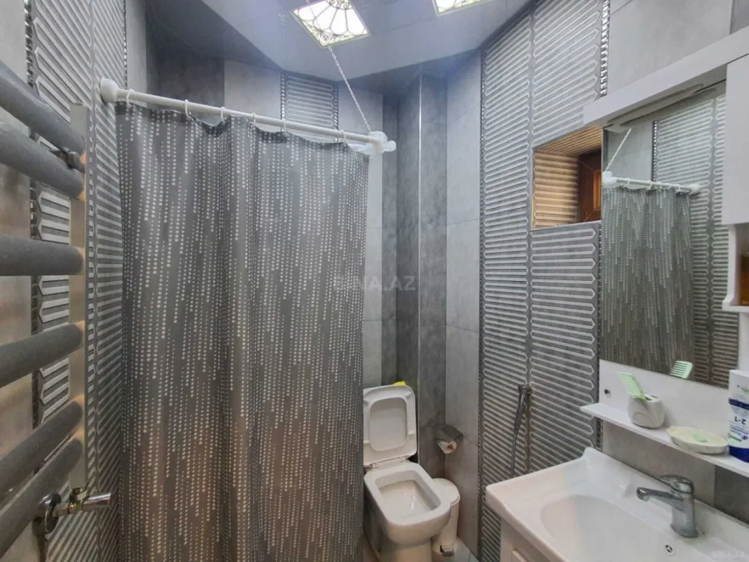 Satılır 4 otaqlı həyət evi 170 m²