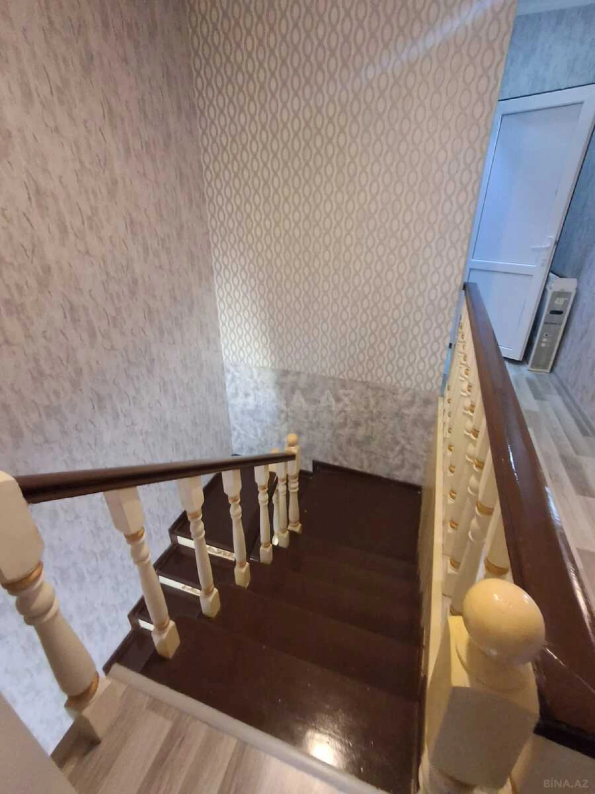 Satılır 4 otaqlı həyət evi 170 m²