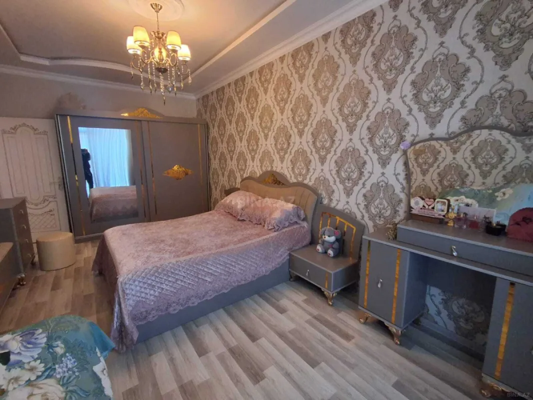 Satılır 4 otaqlı həyət evi 170 m²