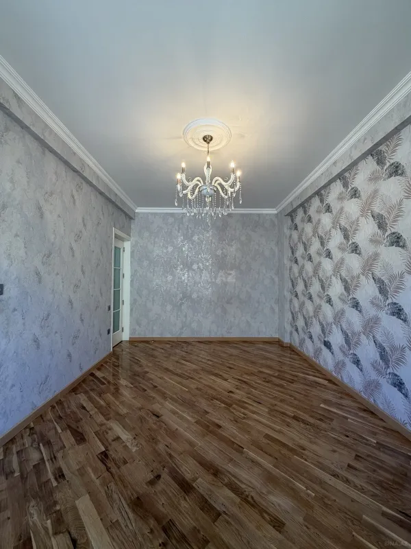 Satılır 2 otaqlı mənzil 65 m²