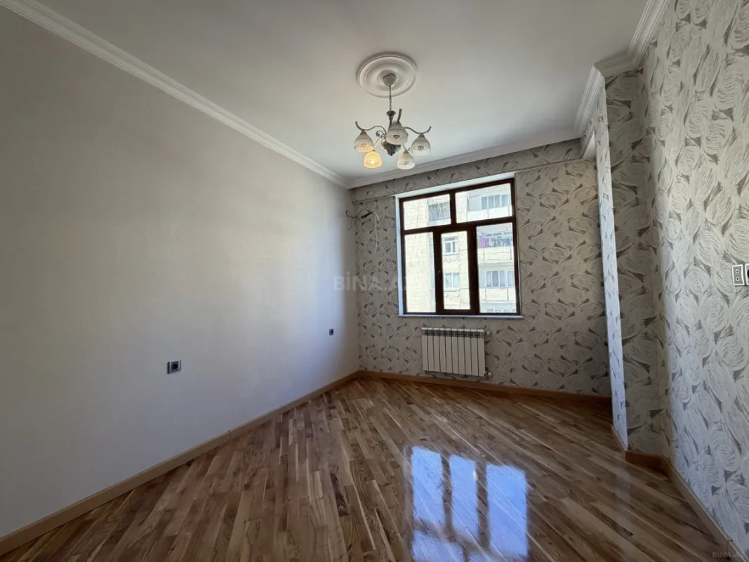 Satılır 2 otaqlı mənzil 65 m²