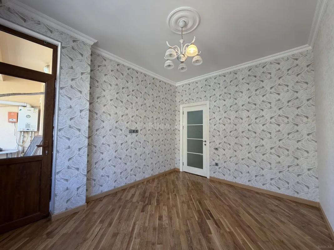 Satılır 2 otaqlı mənzil 65 m²