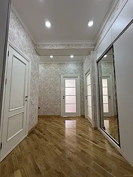 Satılır 2 otaqlı mənzil 65 m²