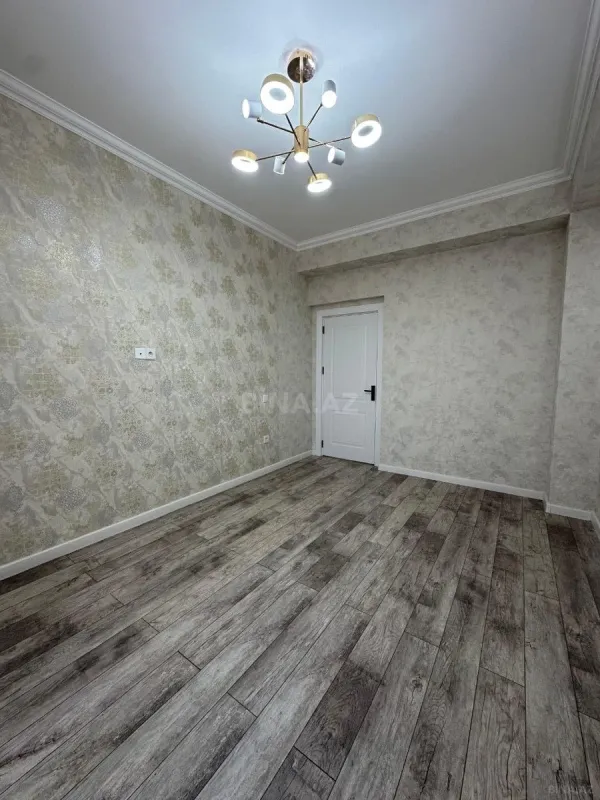 Satılır 2 otaqlı mənzil 75 m²