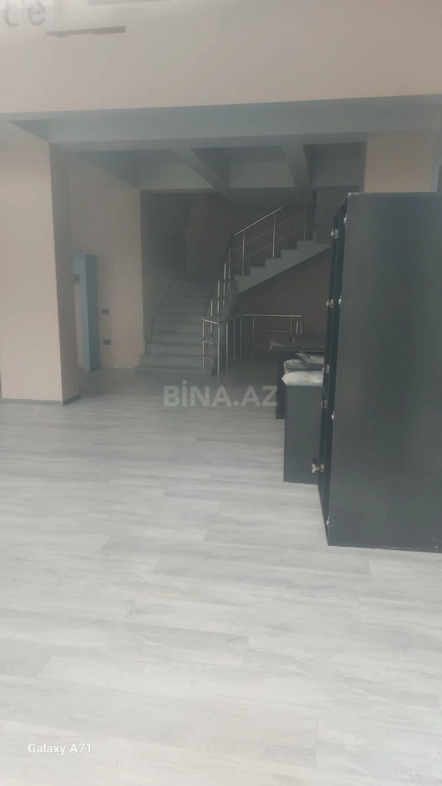 Kirayə verilir obyekt 300 m²