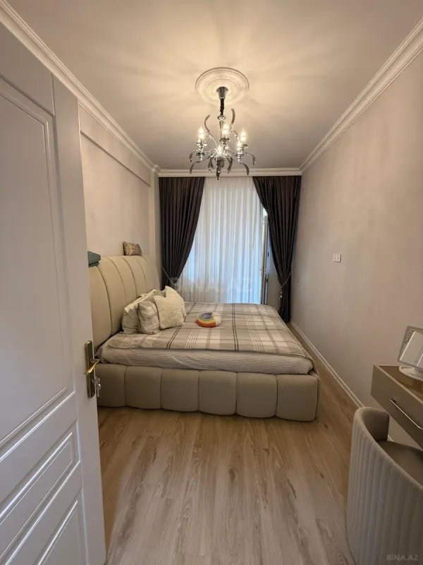 Kirayə verilir 2 otaqlı mənzil 75 m²