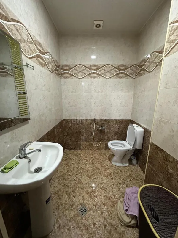 Satılır 2 otaqlı mənzil 92 m²