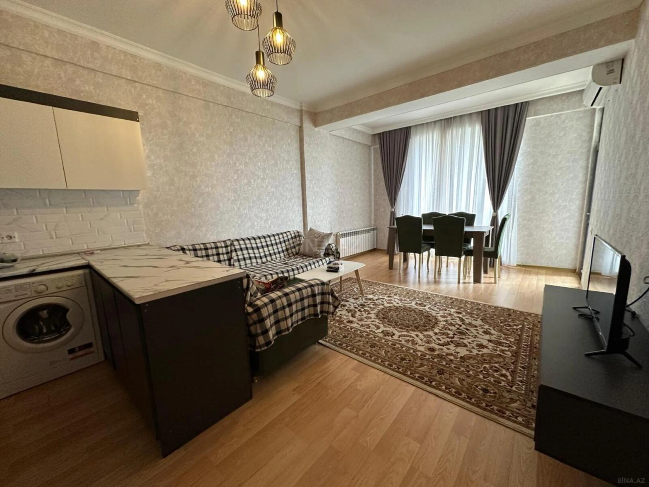 Satılır 2 otaqlı mənzil 92 m²