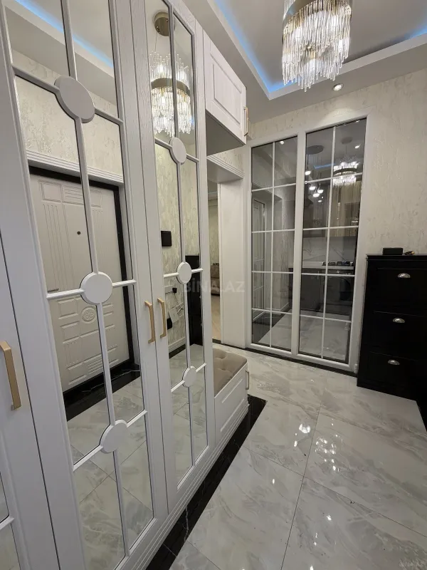 Kirayə verilir 3 otaqlı mənzil 90 m²