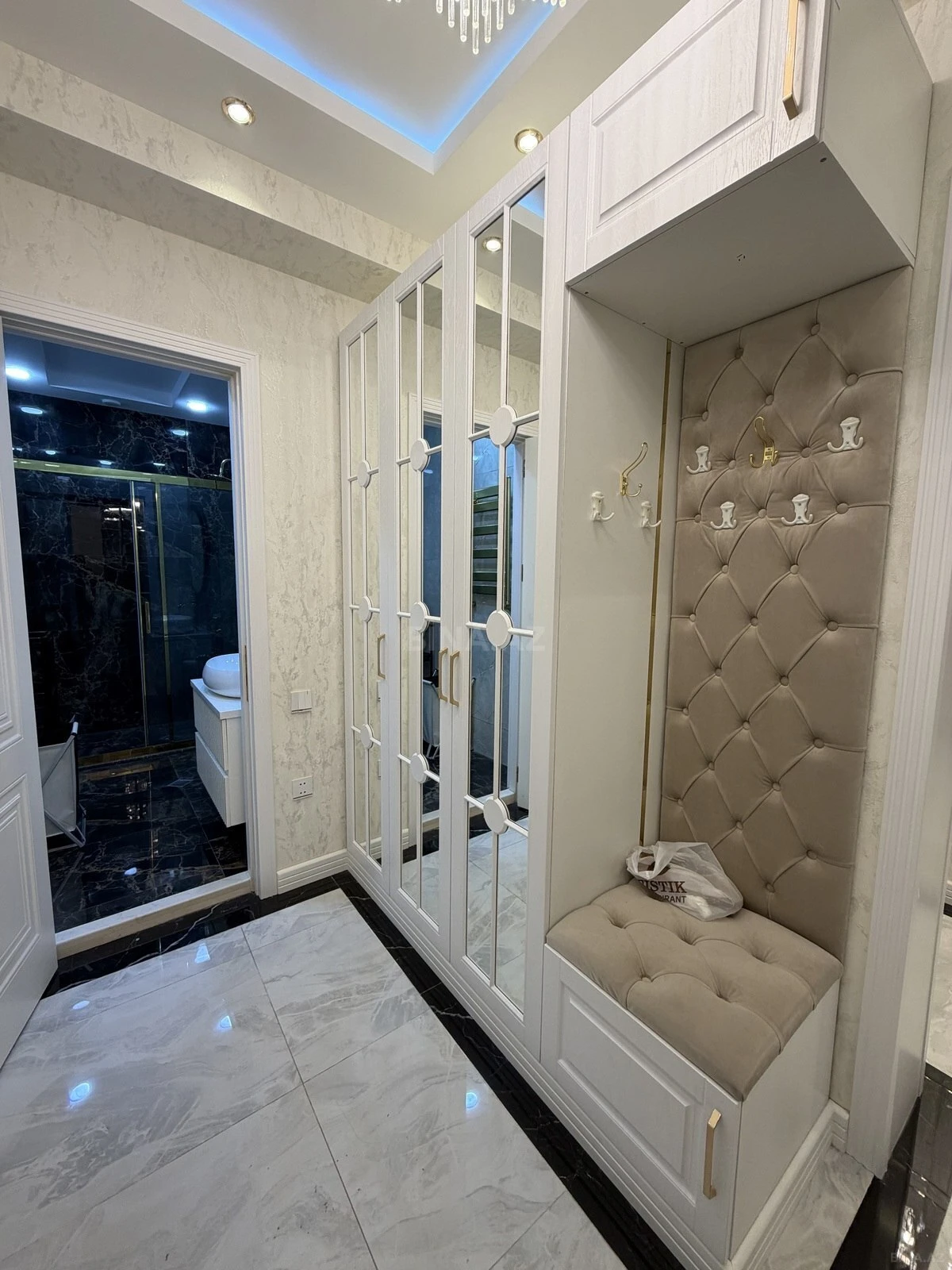 Kirayə verilir 3 otaqlı mənzil 90 m²
