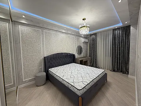 Kirayə verilir 3 otaqlı mənzil 90 m²