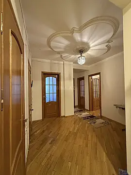 Satılır 3 otaqlı mənzil 97 m²