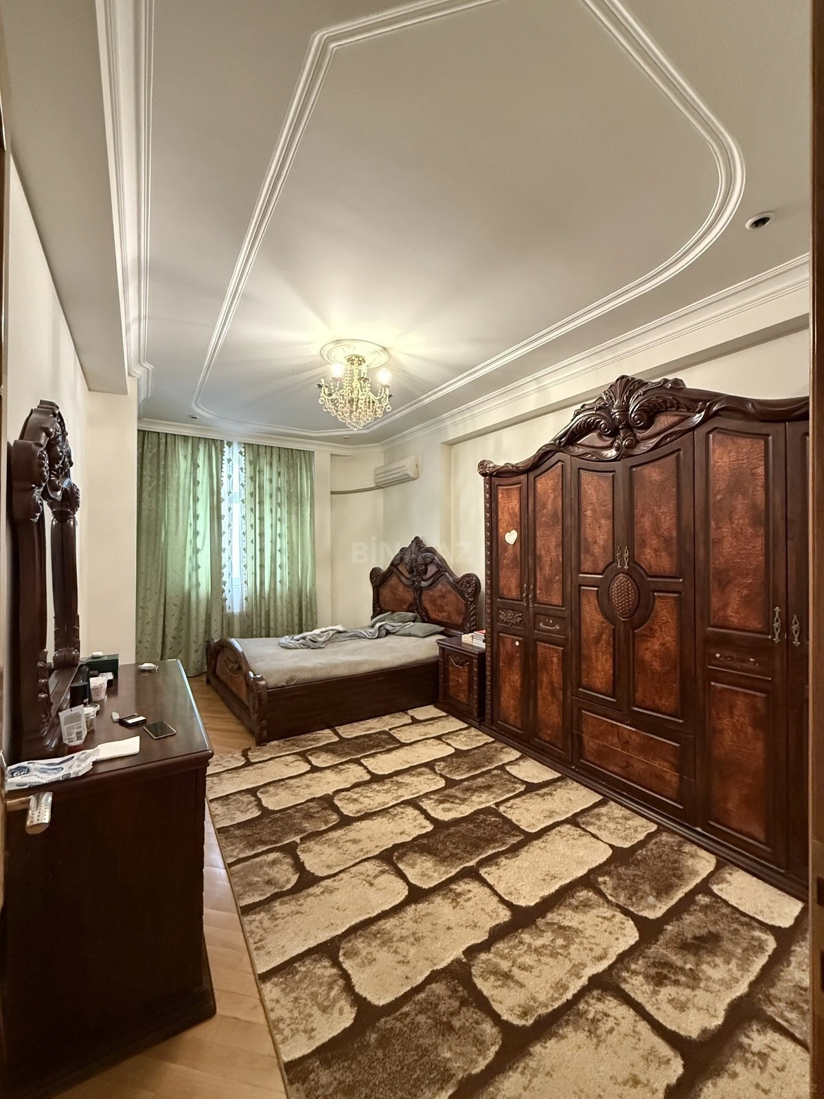 Satılır 3 otaqlı mənzil 97 m²