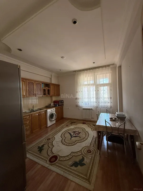 Satılır 3 otaqlı mənzil 97 m²