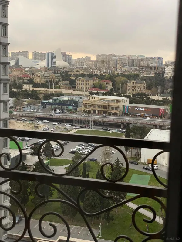 Kirayə verilir 3 otaqlı mənzil 100 m²