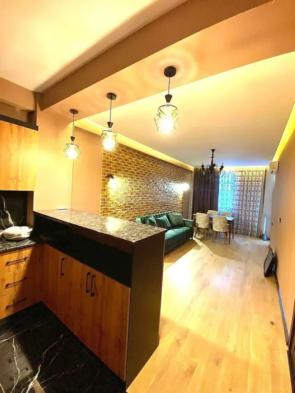 Kirayə verilir 3 otaqlı mənzil 100 m²