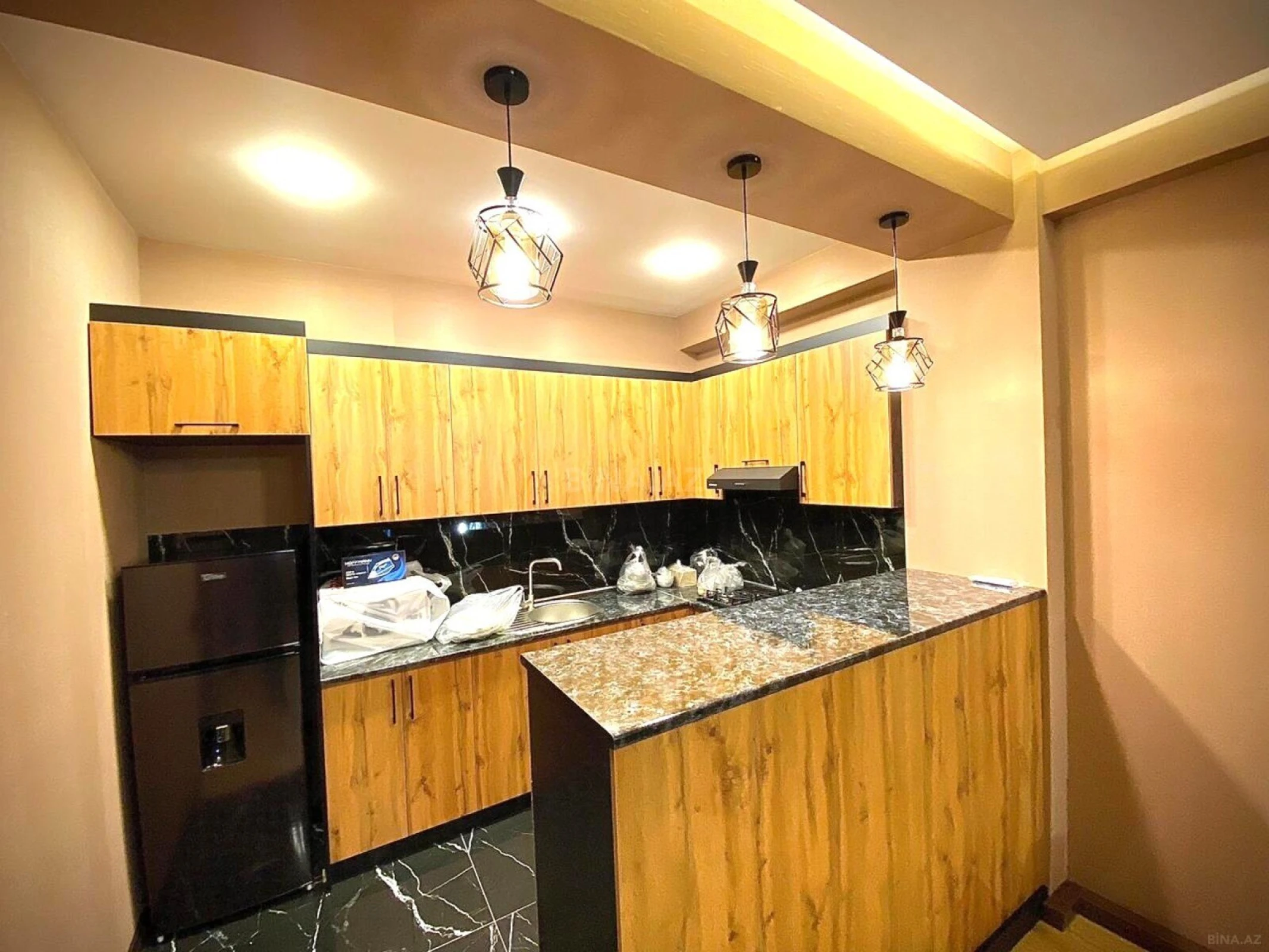 Kirayə verilir 3 otaqlı mənzil 100 m²