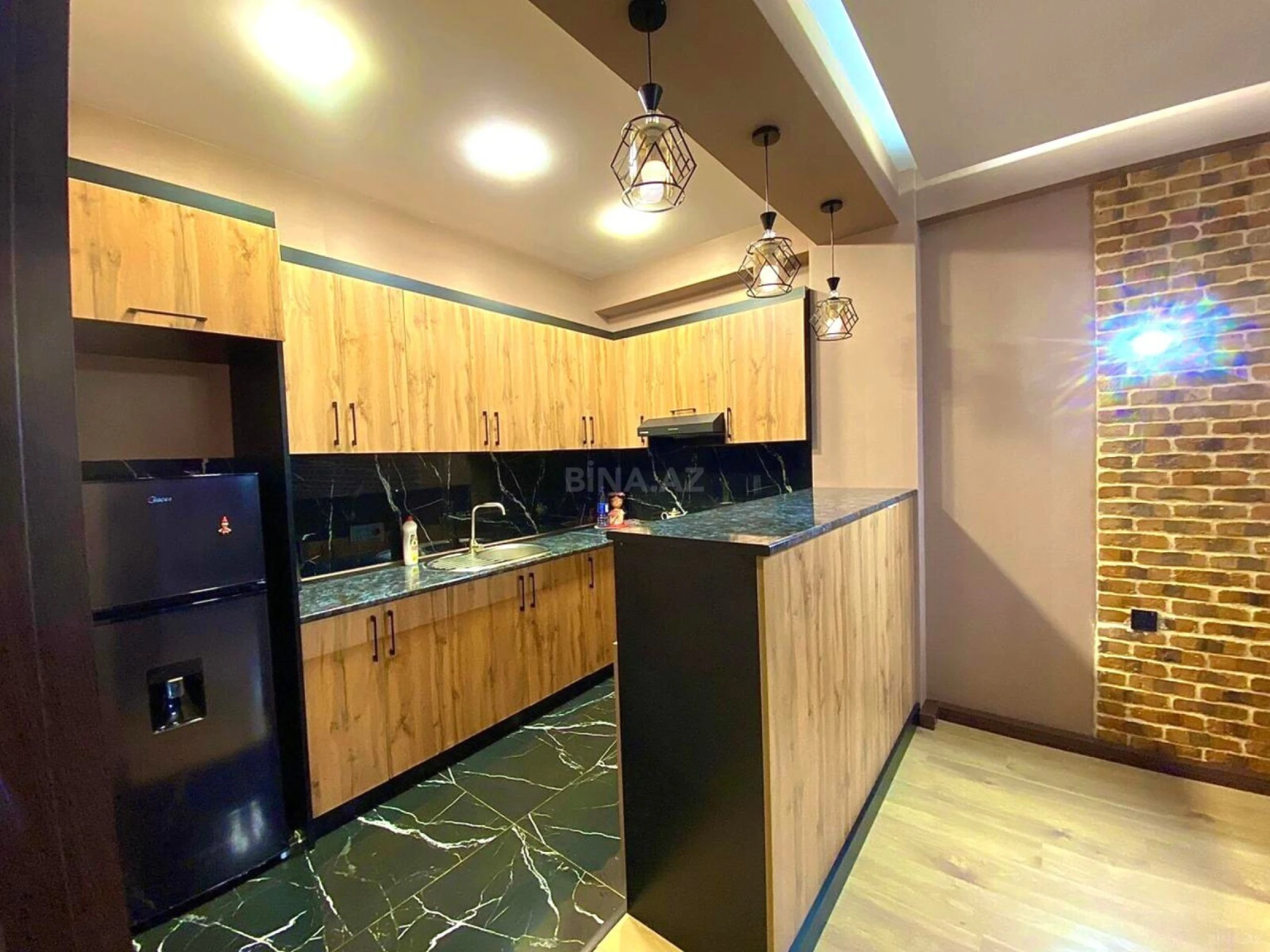 Kirayə verilir 3 otaqlı mənzil 100 m²