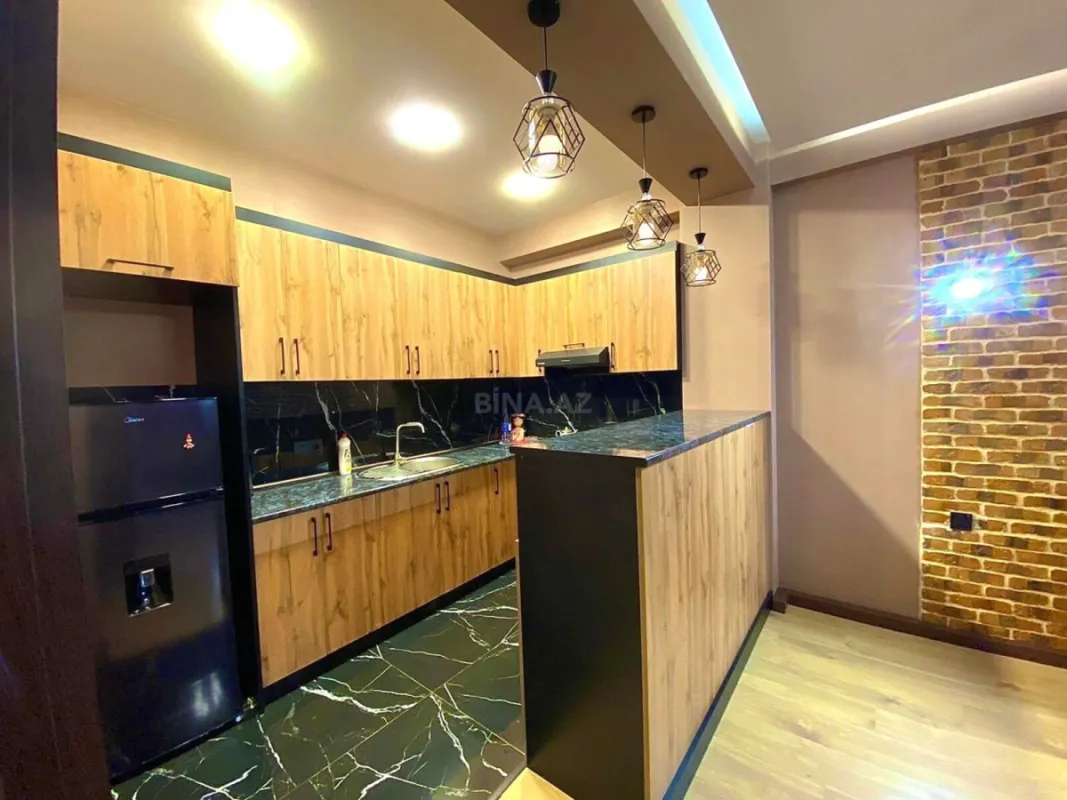 Kirayə verilir 3 otaqlı mənzil 100 m²