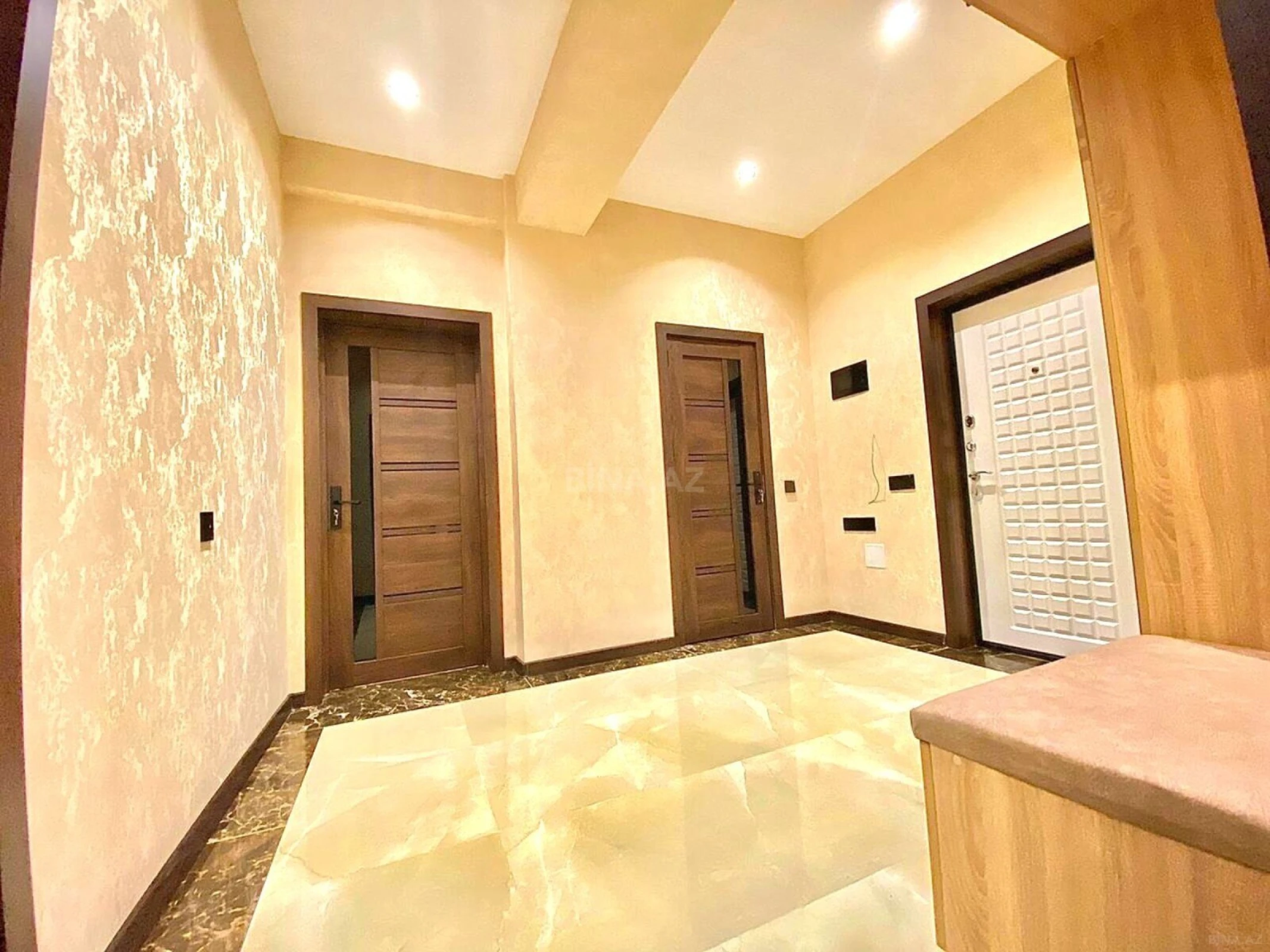 Kirayə verilir 3 otaqlı mənzil 100 m²