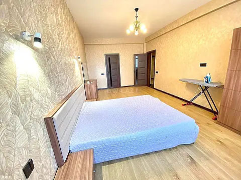Kirayə verilir 3 otaqlı mənzil 100 m²