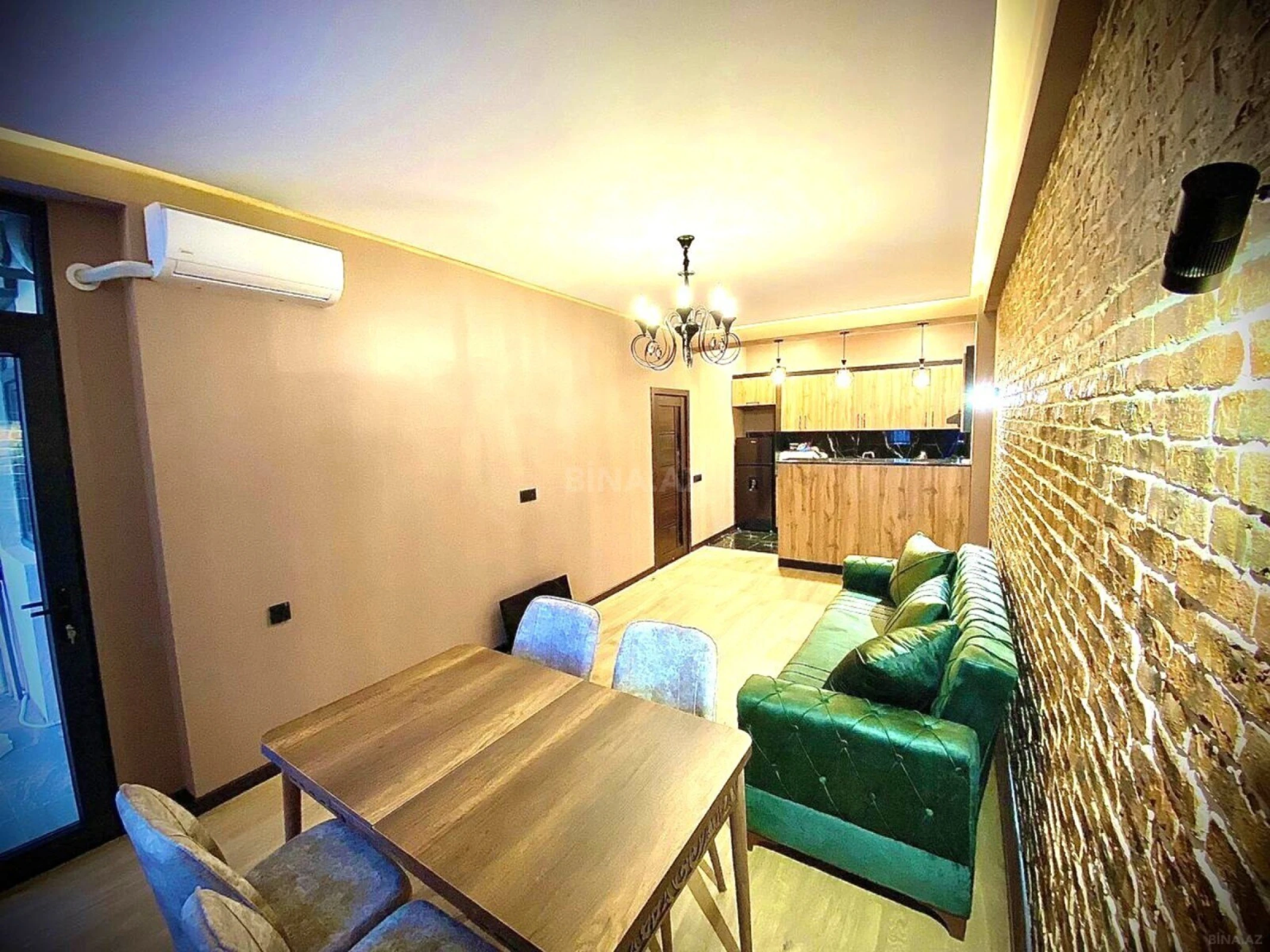 Kirayə verilir 3 otaqlı mənzil 100 m²