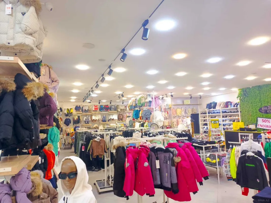 Satılır obyekt 160 m²