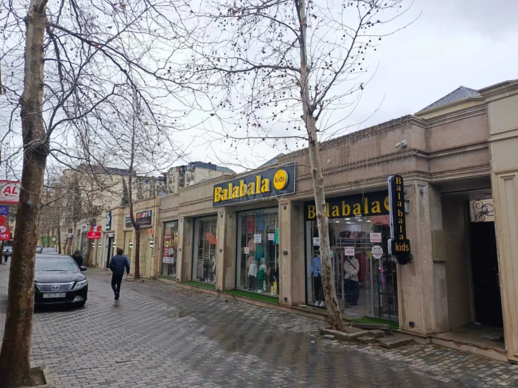 Satılır obyekt 160 m²