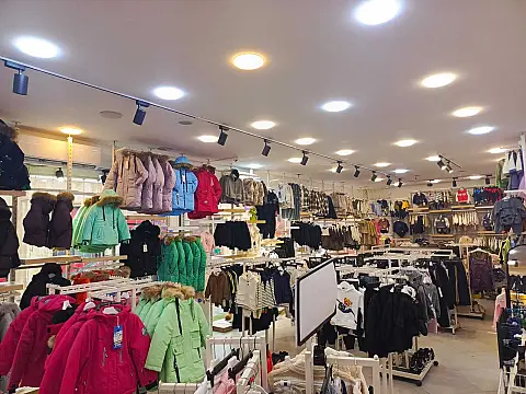 Satılır obyekt 160 m²