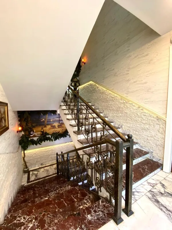 Satılır obyekt 2000 m²