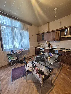 Satılır 3 otaqlı mənzil 120 m²