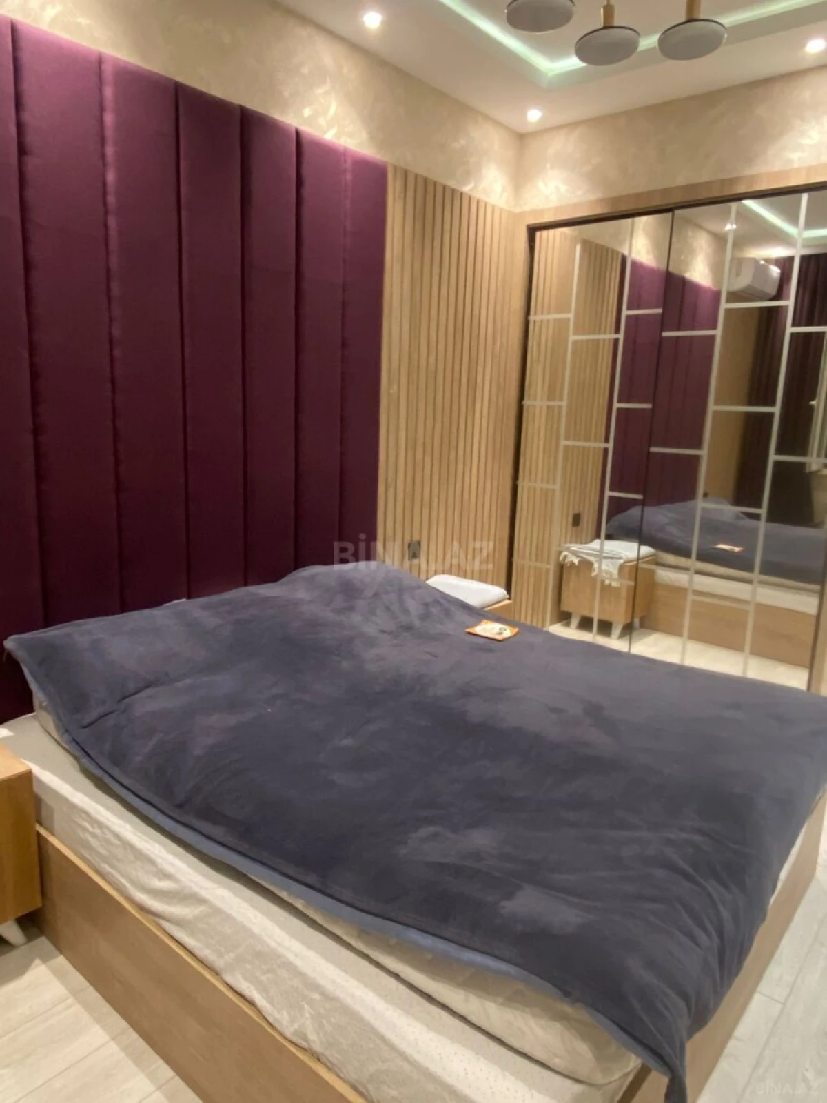 Kirayə verilir 2 otaqlı mənzil 90 m²