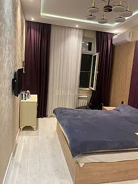 Kirayə verilir 2 otaqlı mənzil 90 m²