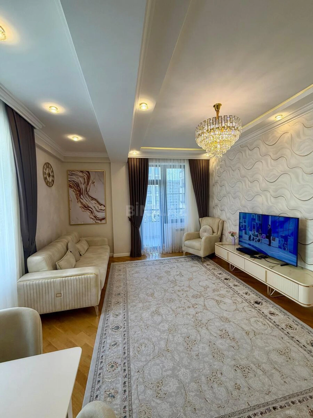 Satılır 3 otaqlı mənzil 100 m²