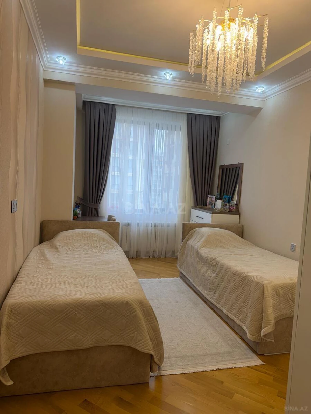 Satılır 3 otaqlı mənzil 100 m²