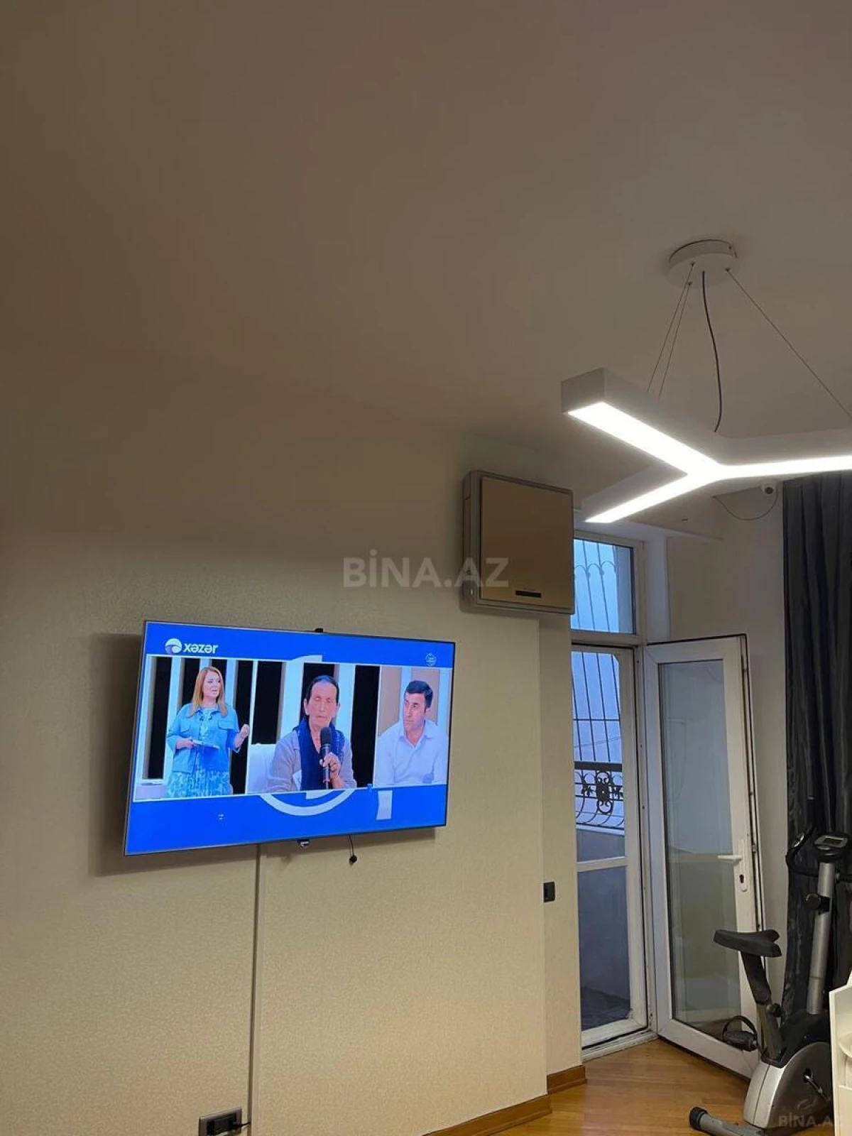 Kirayə verilir 3 otaqlı mənzil 140 m²