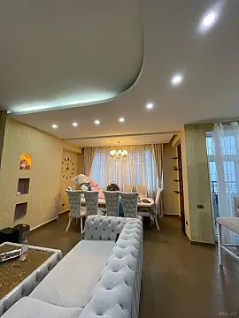 Kirayə verilir 3 otaqlı mənzil 140 m² — Bakı, Nərimanov 3 otaq 140.00 m²