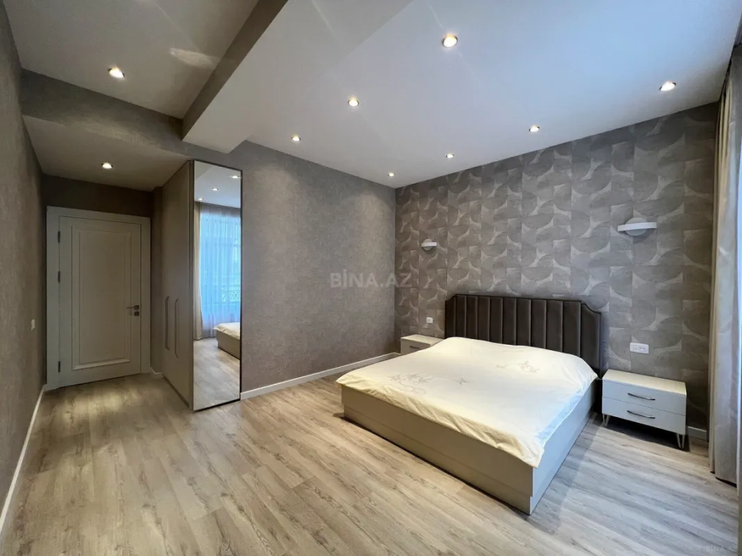 Kirayə verilir 3 otaqlı mənzil 101 m²