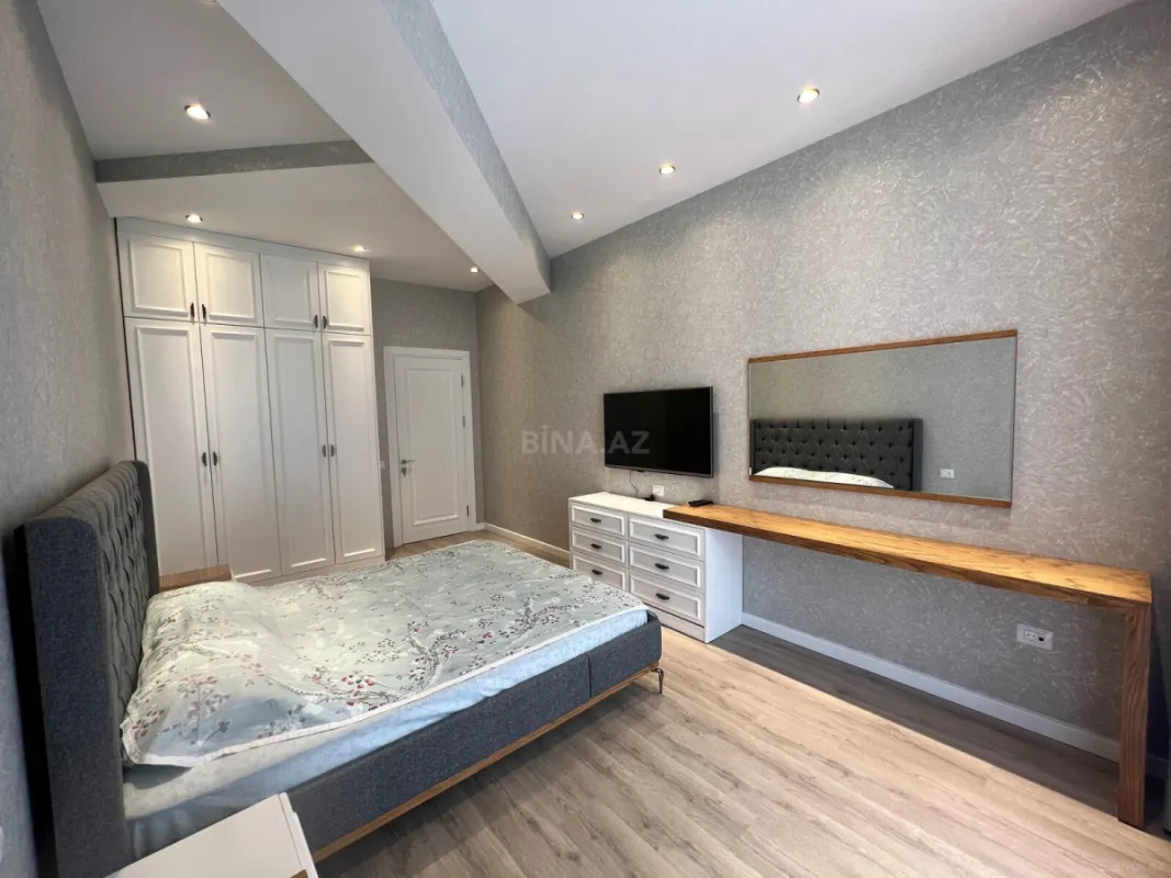 Kirayə verilir 3 otaqlı mənzil 101 m²