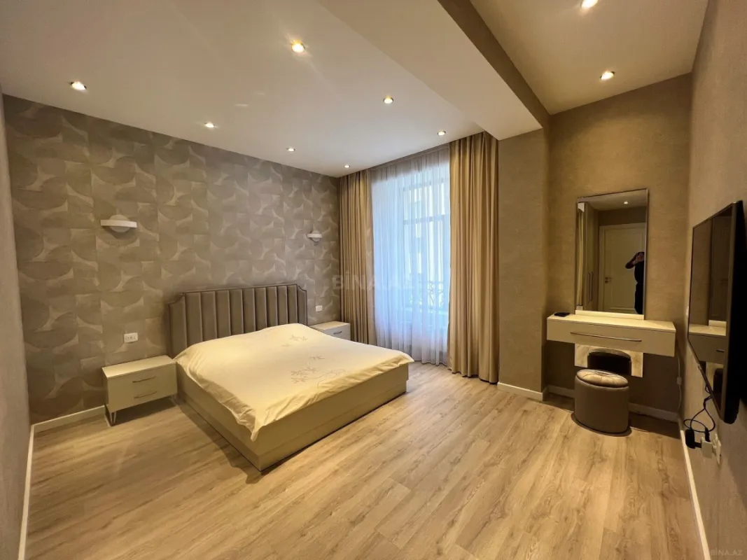 Kirayə verilir 3 otaqlı mənzil 101 m²