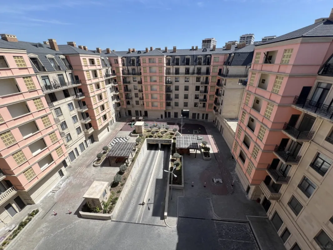 Kirayə verilir 3 otaqlı mənzil 101 m²