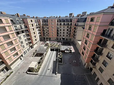 Kirayə verilir 3 otaqlı mənzil 101 m² — Bakı 3 otaq 101.00 m²