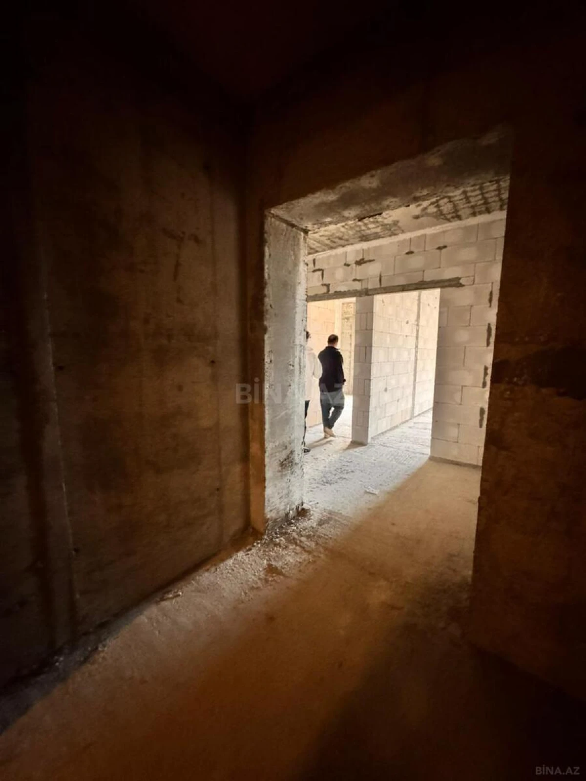 Satılır 3 otaqlı mənzil 106 m²