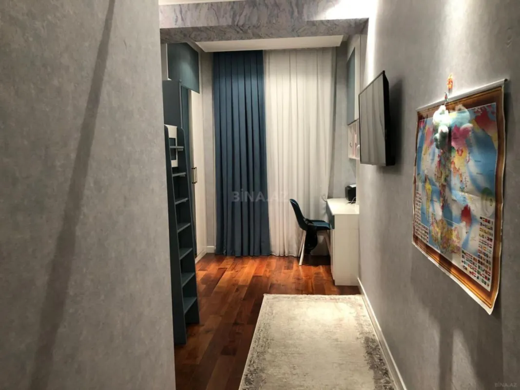 Satılır 3 otaqlı mənzil 125 m²