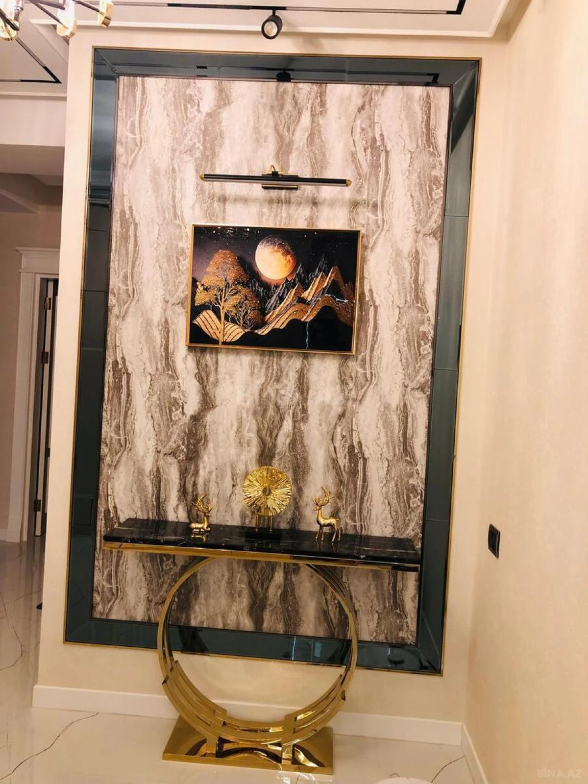 Satılır 3 otaqlı mənzil 125 m²