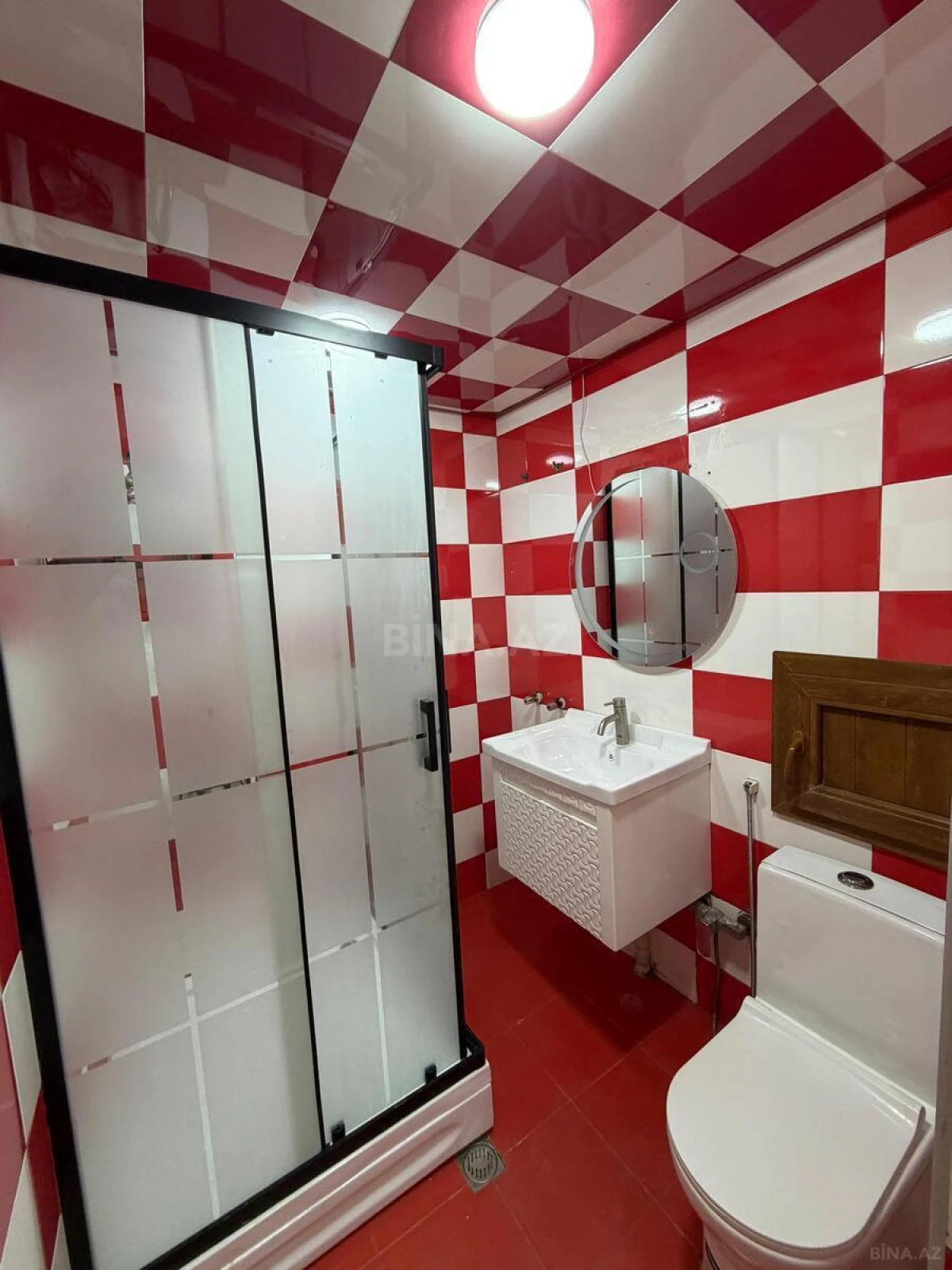 Satılır 2 otaqlı mənzil 66 m²