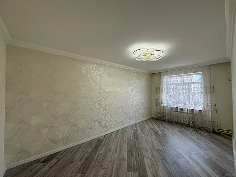 Satılır 4 otaqlı mənzil 100 m²